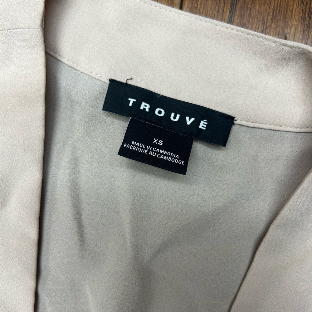 Trouvé‎ sleeveless wrap blouse - Picture 2 of 5